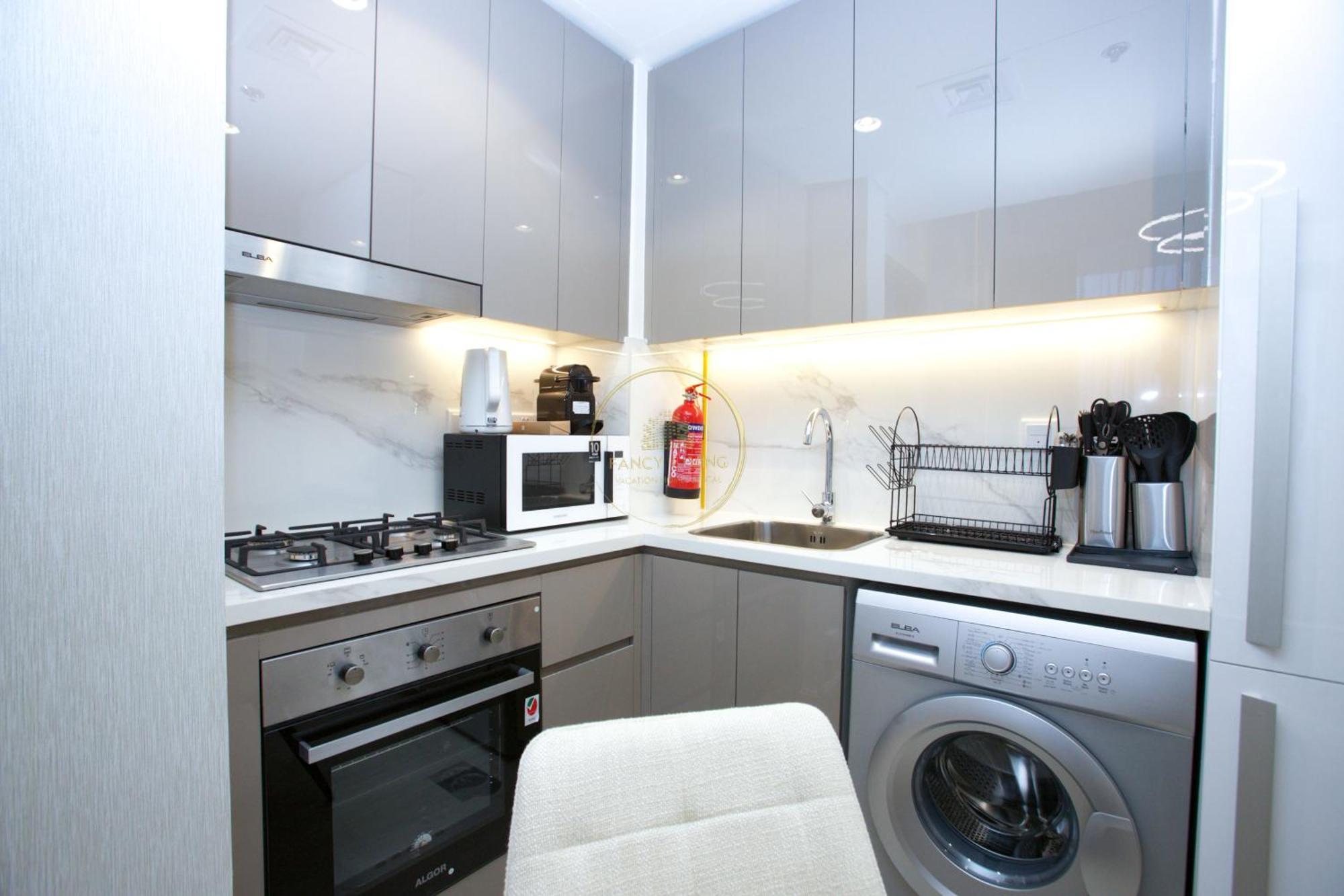 Appartamento Standard 2Bhk Located In Azizi Riviera 46 Dubai Esterno foto